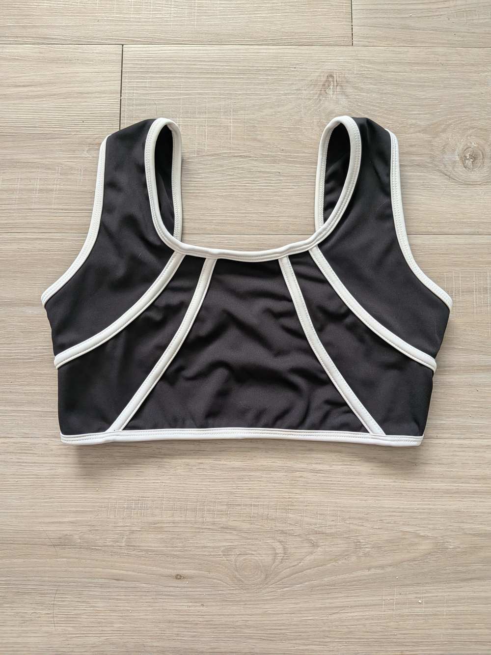 Tiger Friday Black & White Contrast Sports Bra Top
